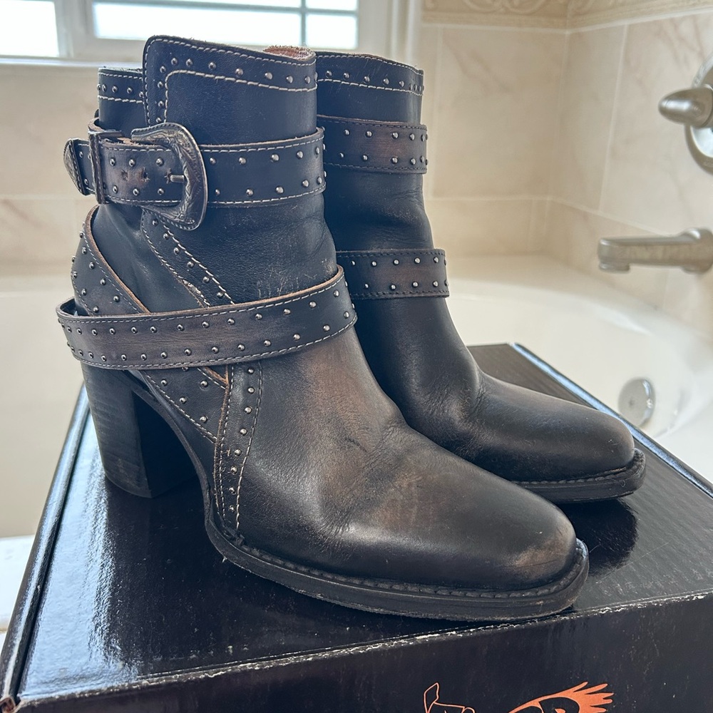 Freebird Patsy size 8